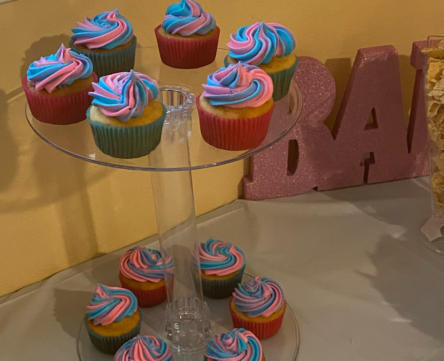 Gender Reveal Cupcakes