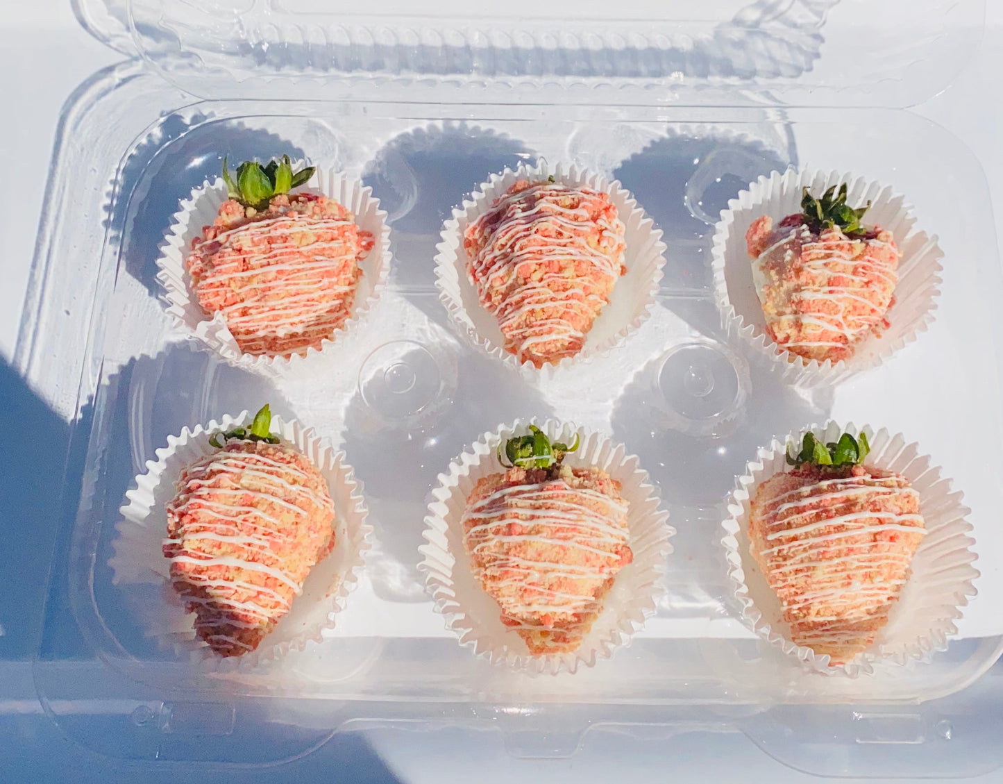 Chocolate Covered Strawberries (12 Count)