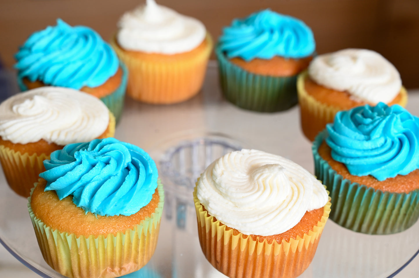 Classic Vanilla Cupcakes (3 Count)