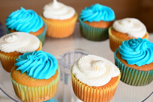 Classic Vanilla Cupcakes (3 Count)